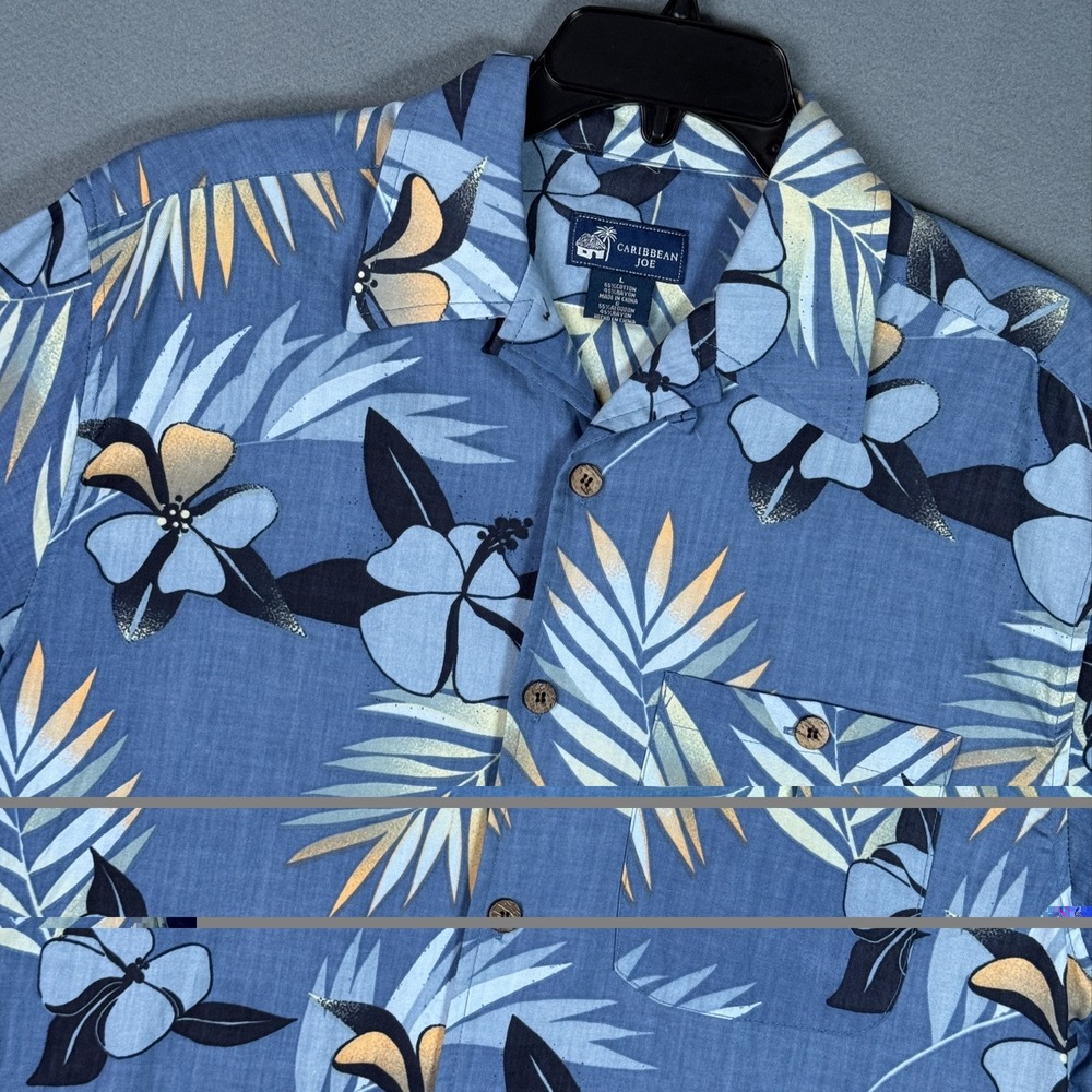 Caribbean Joe Shirt Mens L Blue Hawaiian Short Sleeve Button Up Tropical Floral